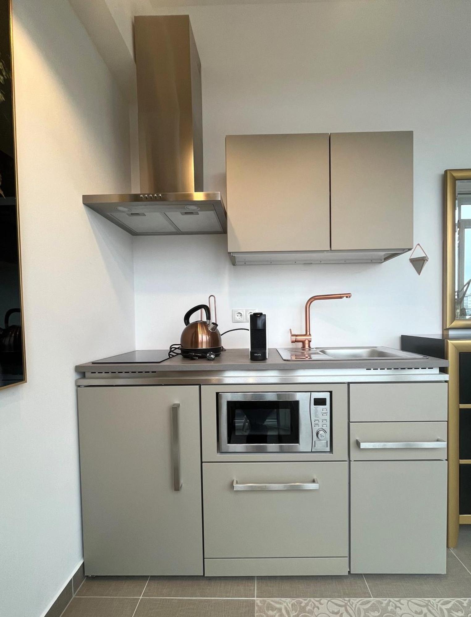 Panorama Apartments Wina Bagian luar foto