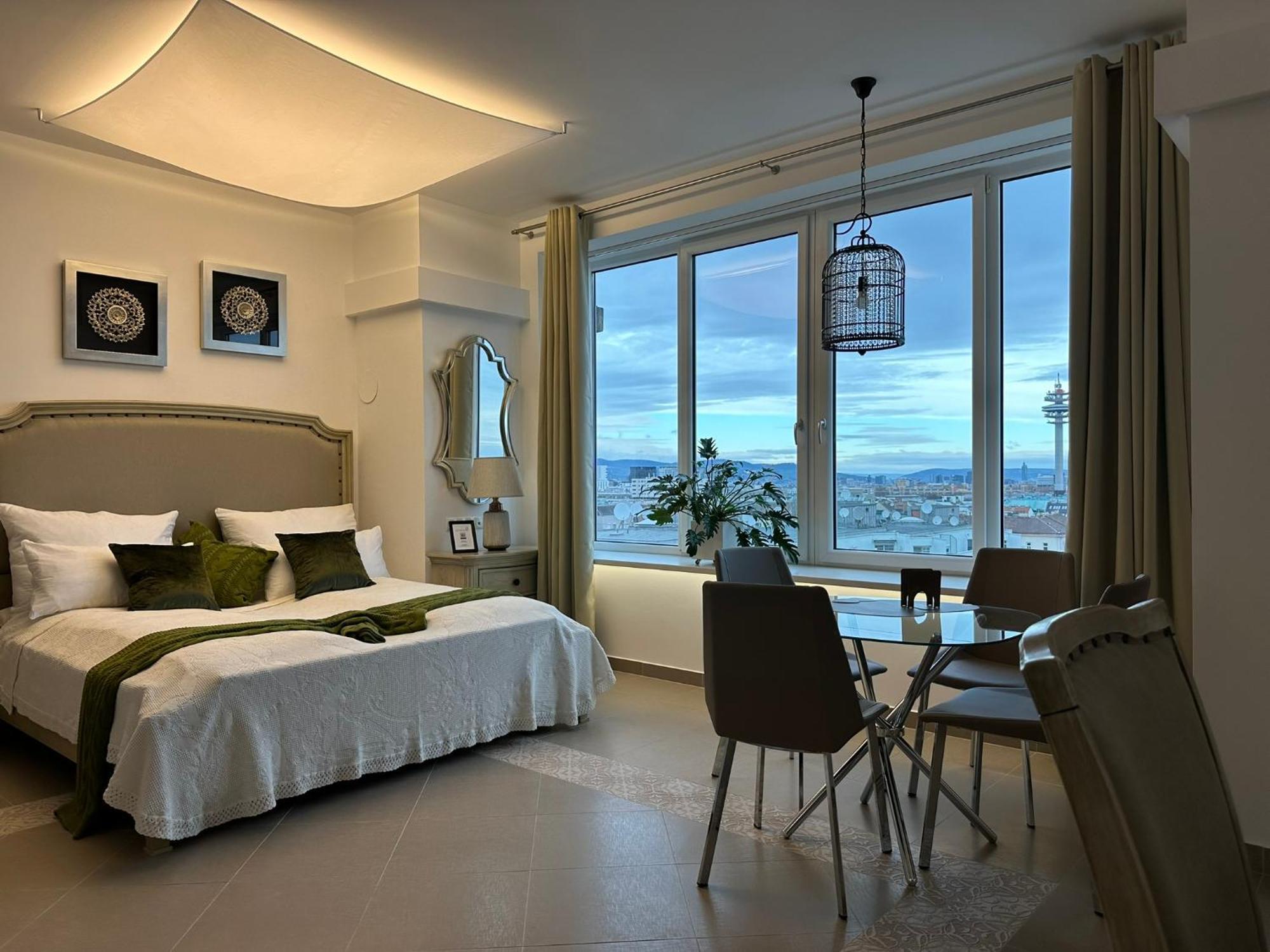 Panorama Apartments Wina Bagian luar foto